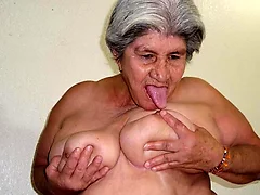 HelloGrannY Slideshow Unperturbed Mexican Grandmother Images